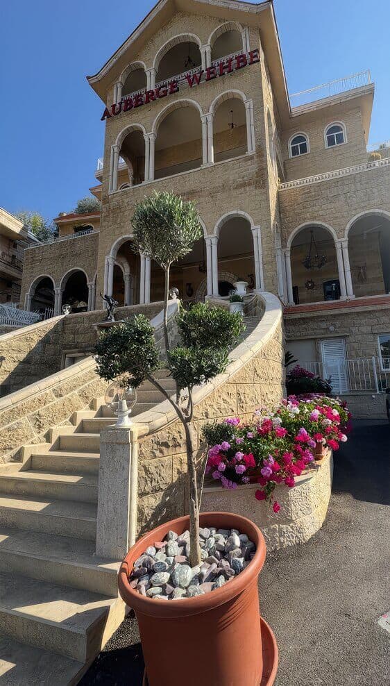 Auberge Wehbe building